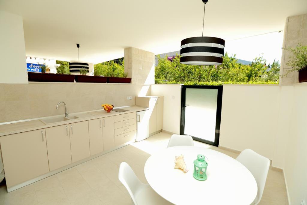 Villa Rajski Dvor 2 Bol Luaran gambar
